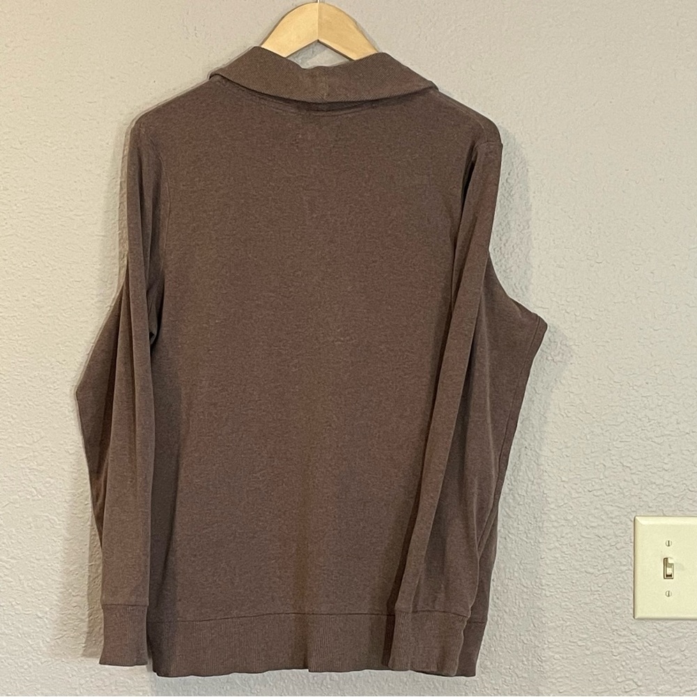 Banana Republic Factory two button fold over collar sweatshirt. Women’s size XL - Picture 7 of 7